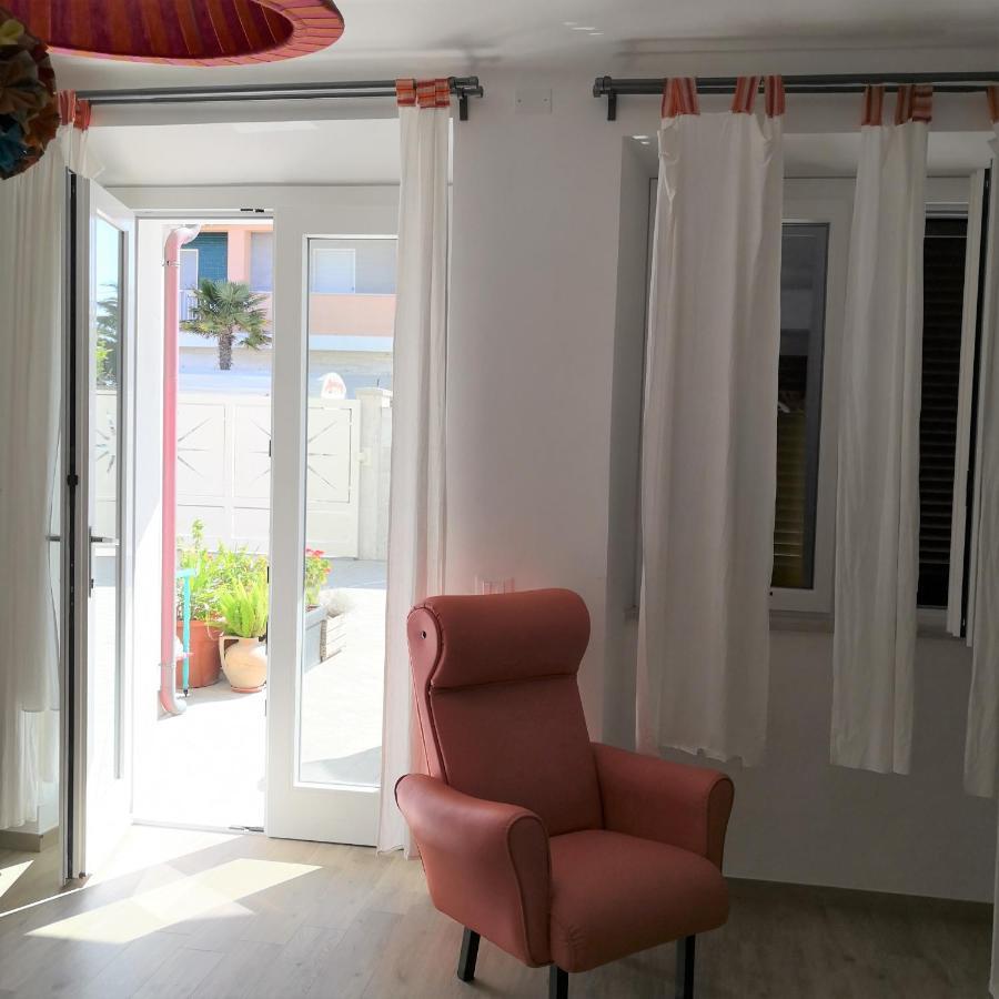 Апартаменты Mololocale In Centro A Марчелли Экстерьер фото