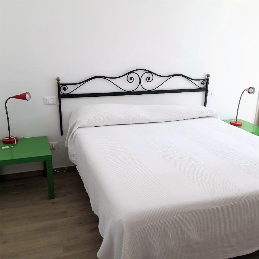 Апартаменты Mololocale In Centro A Марчелли Экстерьер фото